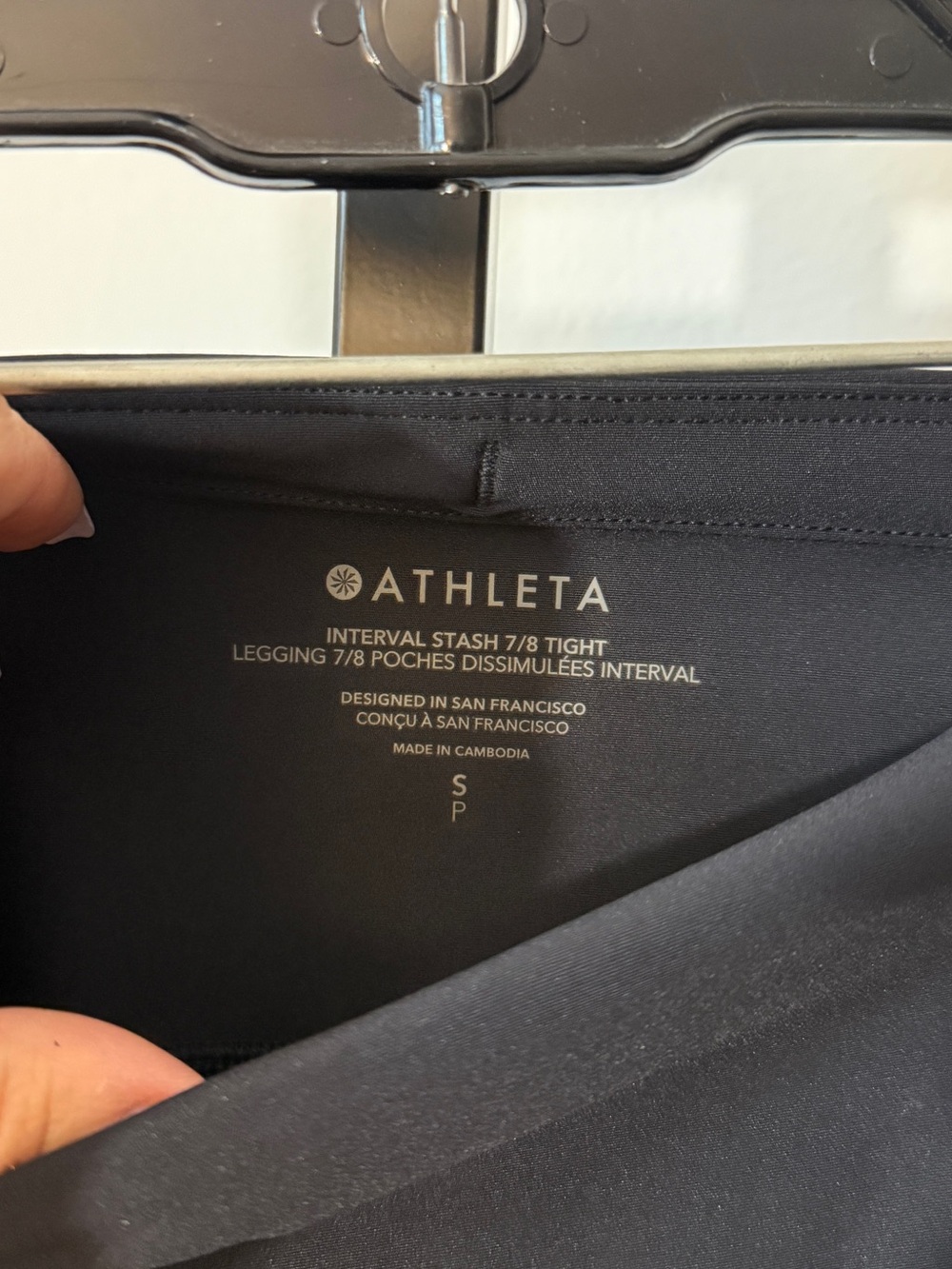 Athleta Interval Stash 7/8 Legging Size S - Picture 8 of 9
